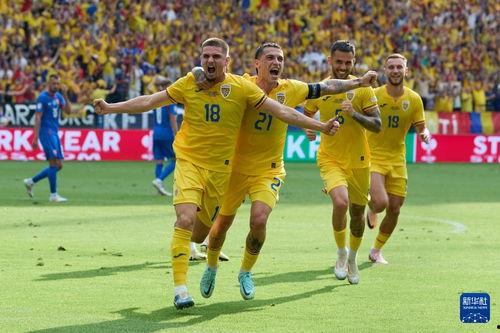 荷兰足球爆料视频最新消息,揭秘球星转会内幕及赛场风云 第3张 荷兰足球爆料视频最新消息,揭秘球星转会内幕及赛场风云 第3张